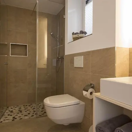 Huwetz 2- Og Sued Appartement-fewo- Dusche Oder Bad- Wc 4 Zimmerwohnung- 6-betten By Interhome Appartamento